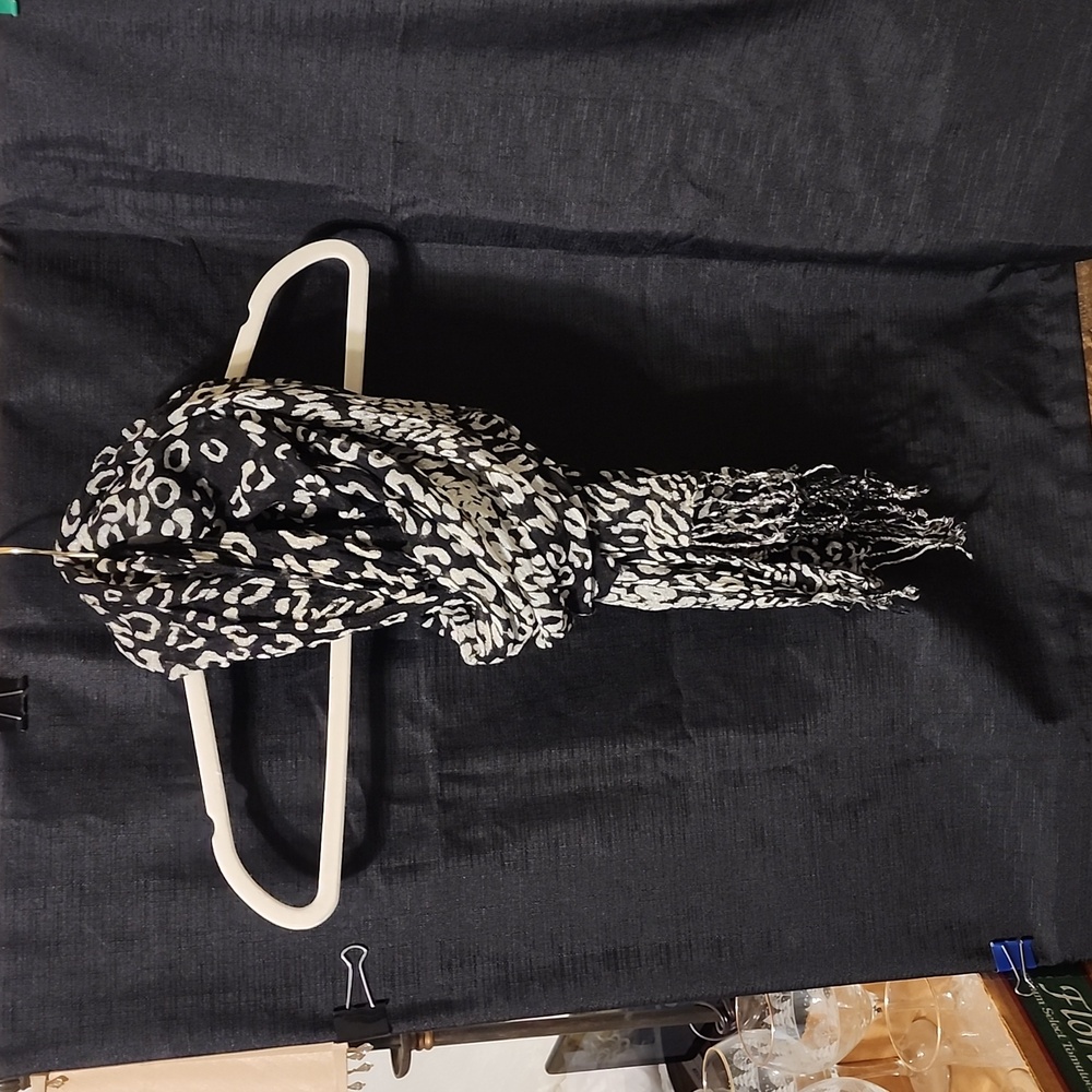 Taleen Wrap / Scarf
